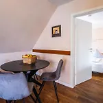 Haus Koehler 4 شقة بوسم
